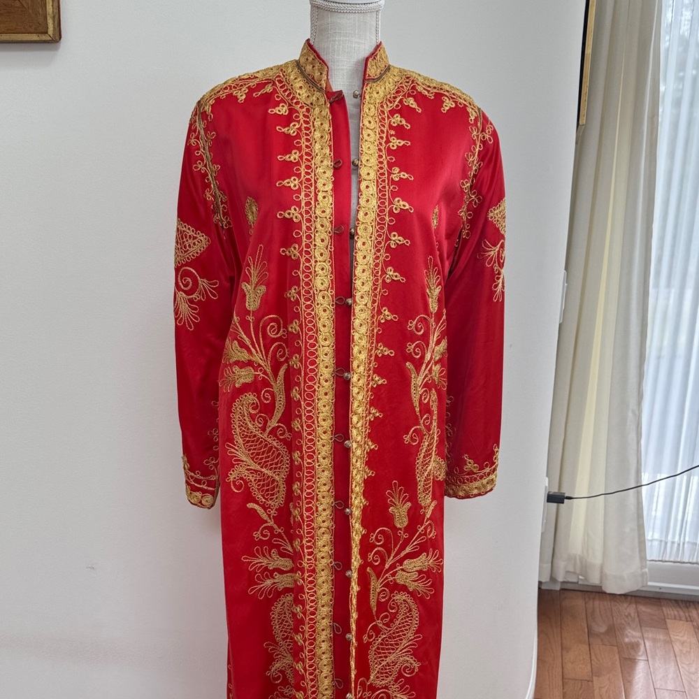 Vintage Elegant Embroidered Red Silk Coat with Gold Threading size small